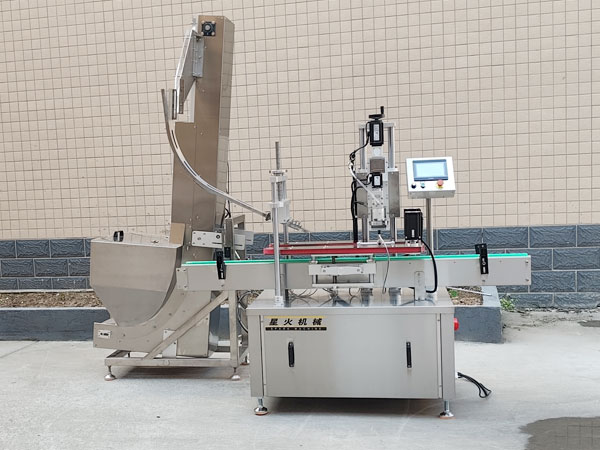 直线式高速自动上盖旋盖机